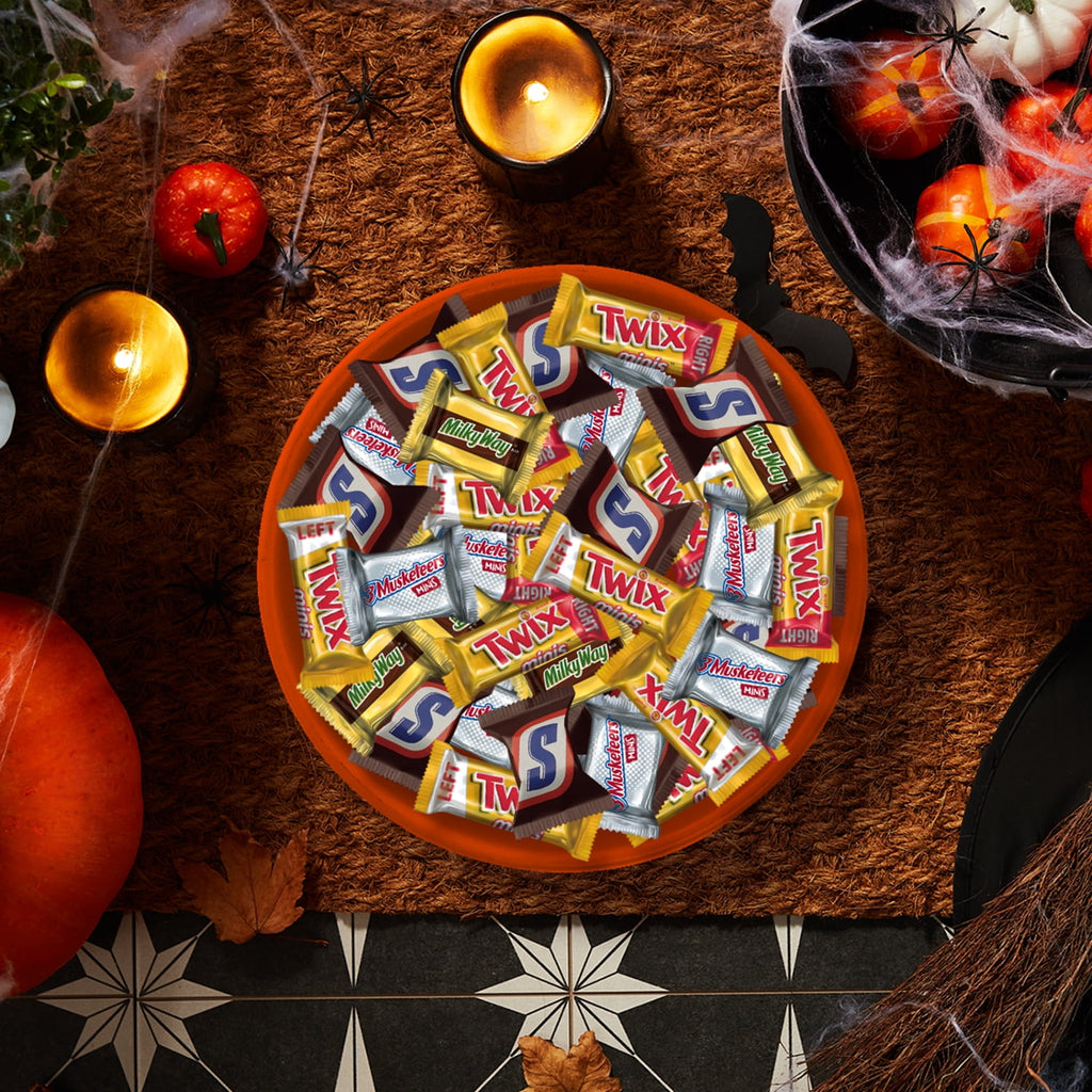 Mars Mixed Snickers, Twix, Milky Way & More Minis Halloween Chocolate Candy 150Ct Bulk Bag